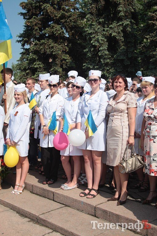 В Кременчуге в честь 67-й годовщины Победы прошел праздничный митинг (ФОТОРЕПОРТАЖ) В Кременчуге в честь 67-й годовщины Победы прошел праздничный митинг (ФОТОРЕПОРТАЖ)