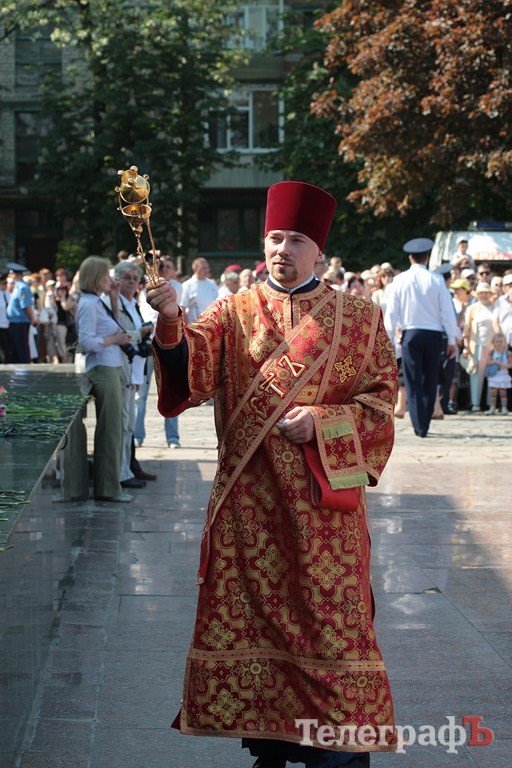 В Кременчуге в честь 67-й годовщины Победы прошел праздничный митинг (ФОТОРЕПОРТАЖ) В Кременчуге в честь 67-й годовщины Победы прошел праздничный митинг (ФОТОРЕПОРТАЖ)