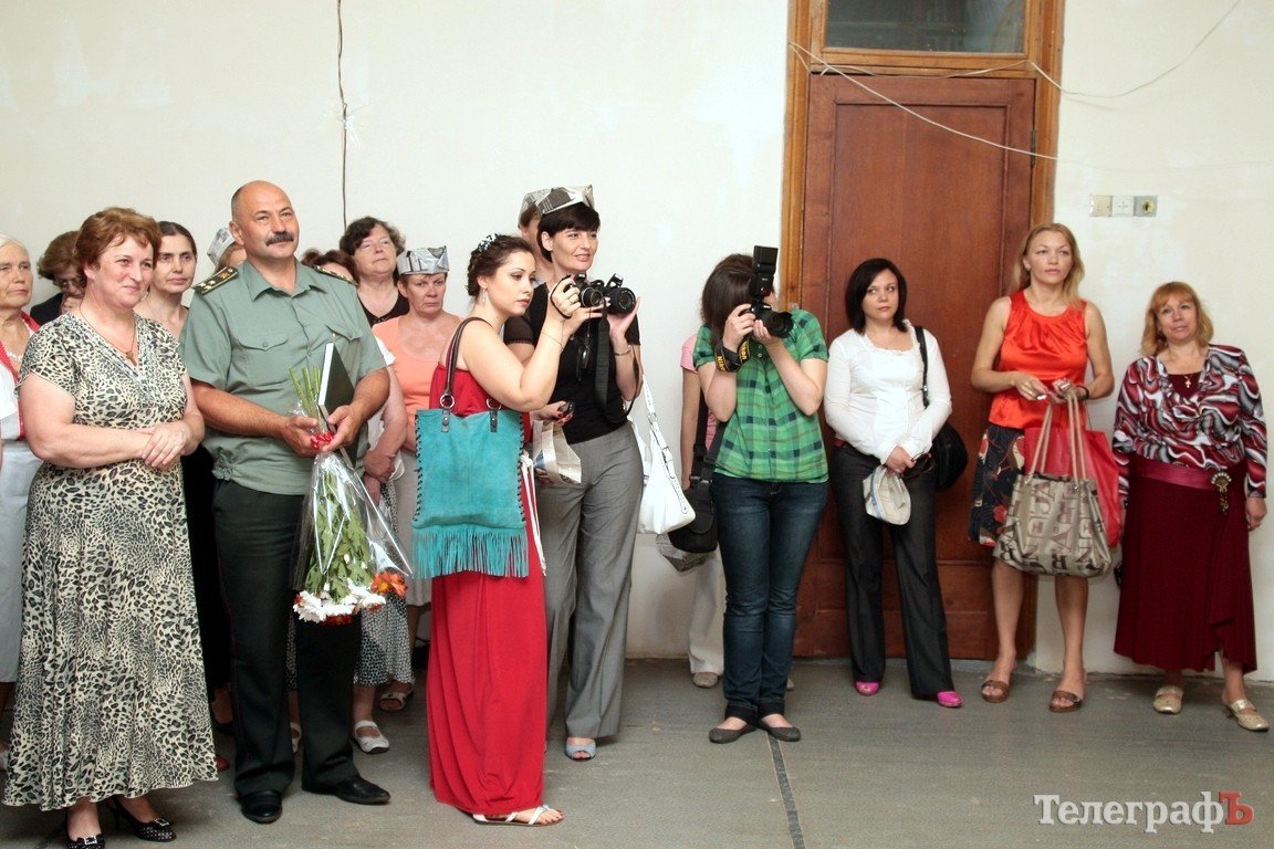 В Кременчуге появился «музей под открытым небом» (ФОТОРЕПОРТАЖ) В Кременчуге появился «музей под открытым небом» (ФОТОРЕПОРТАЖ)