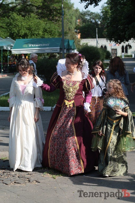 В Кременчуге ко Дню Европы открылся европейский квартал (ФОТОРЕПОРТАЖ) В Кременчуге ко Дню Европы открылся европейский квартал (ФОТОРЕПОРТАЖ)