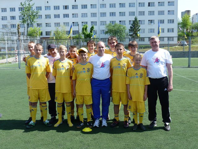 ФУТБОЛ. Футбольная звезда будущего. ФУТБОЛ. Футбольная звезда будущего.