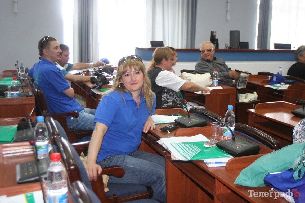 Кременчугские журналисты приняли участие в фестивале «Азовское лето-2012» Кременчугские журналисты приняли участие в фестивале «Азовское лето-2012»