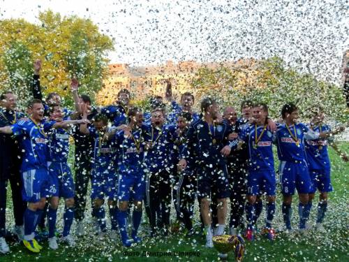 ФУТБОЛ. «Сумы» - Чемпион Украины среди команд второй лиги. ФУТБОЛ. «Сумы» - Чемпион Украины среди команд второй лиги.