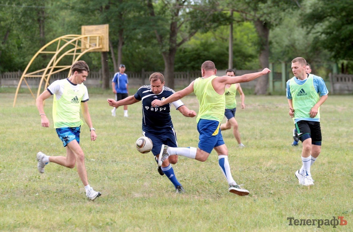 Журналисты проиграли властям в футбол со счетом 2:1 (ФОТО, ВИДЕО) Журналисты проиграли властям в футбол со счетом 2:1 (ФОТО, ВИДЕО)