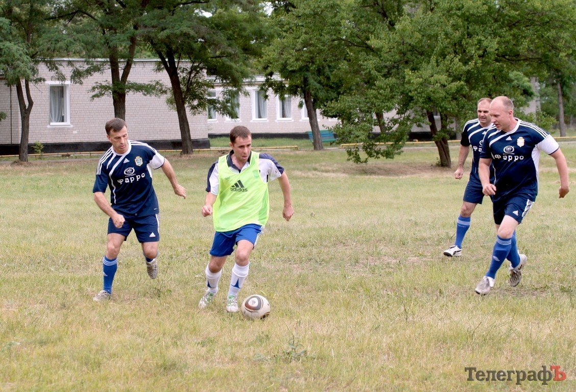Журналисты проиграли властям в футбол со счетом 2:1 (ФОТО, ВИДЕО) Журналисты проиграли властям в футбол со счетом 2:1 (ФОТО, ВИДЕО)