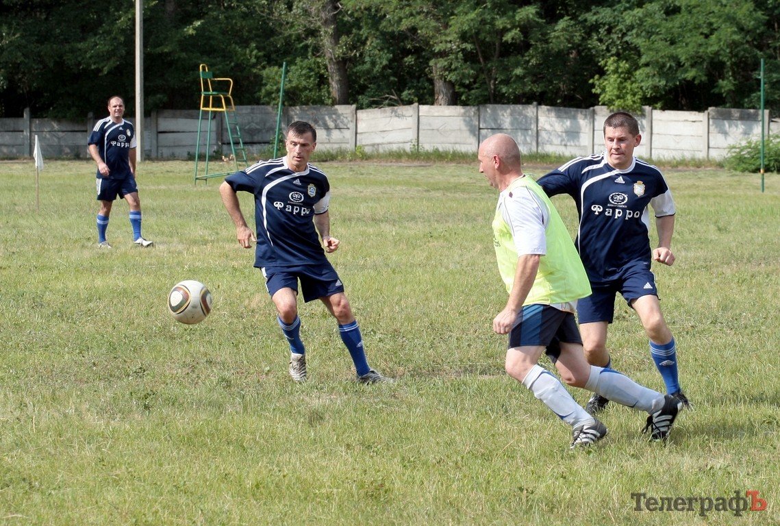 Журналисты проиграли властям в футбол со счетом 2:1 (ФОТО, ВИДЕО) Журналисты проиграли властям в футбол со счетом 2:1 (ФОТО, ВИДЕО)