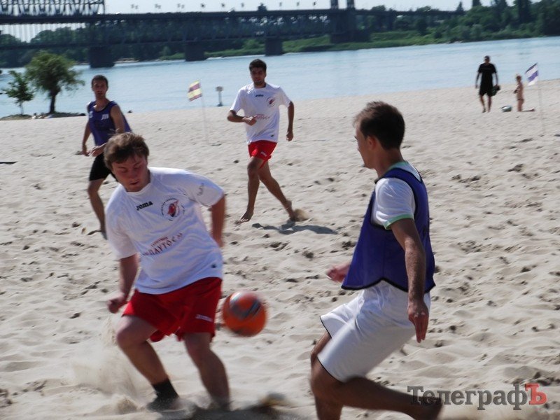 ПЛЯЖНЫЙ ФУТБОЛ. Результаты 2-го тура. ПЛЯЖНЫЙ ФУТБОЛ. Результаты 2-го тура.
