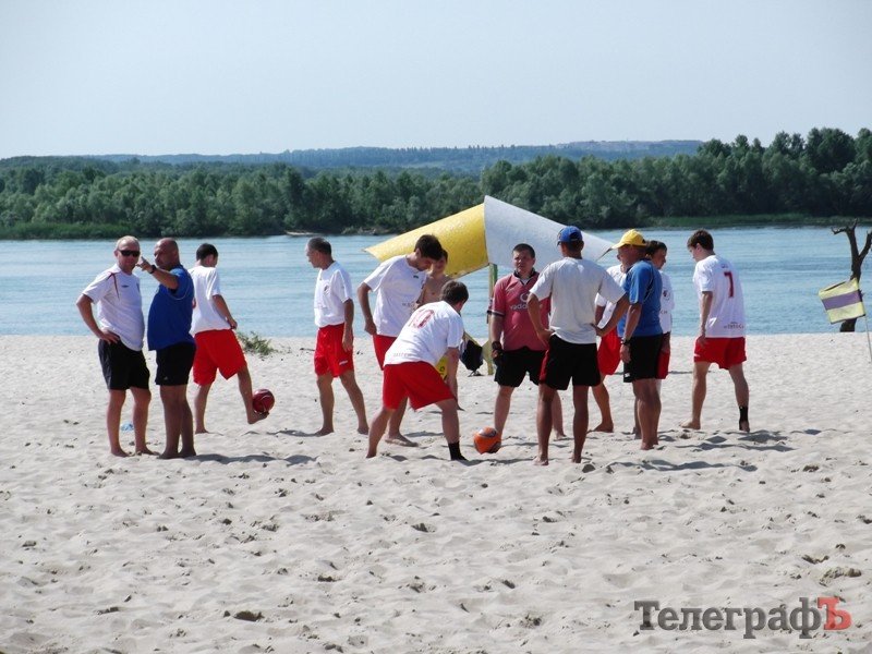 ПЛЯЖНЫЙ ФУТБОЛ. Результаты 2-го тура. ПЛЯЖНЫЙ ФУТБОЛ. Результаты 2-го тура.