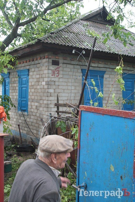 Что натворил ураган в Кременчуге и Кременчугском районе 14 июня (ФОТО, ВИДЕО) Что натворил ураган в Кременчуге и Кременчугском районе 14 июня (ФОТО, ВИДЕО)