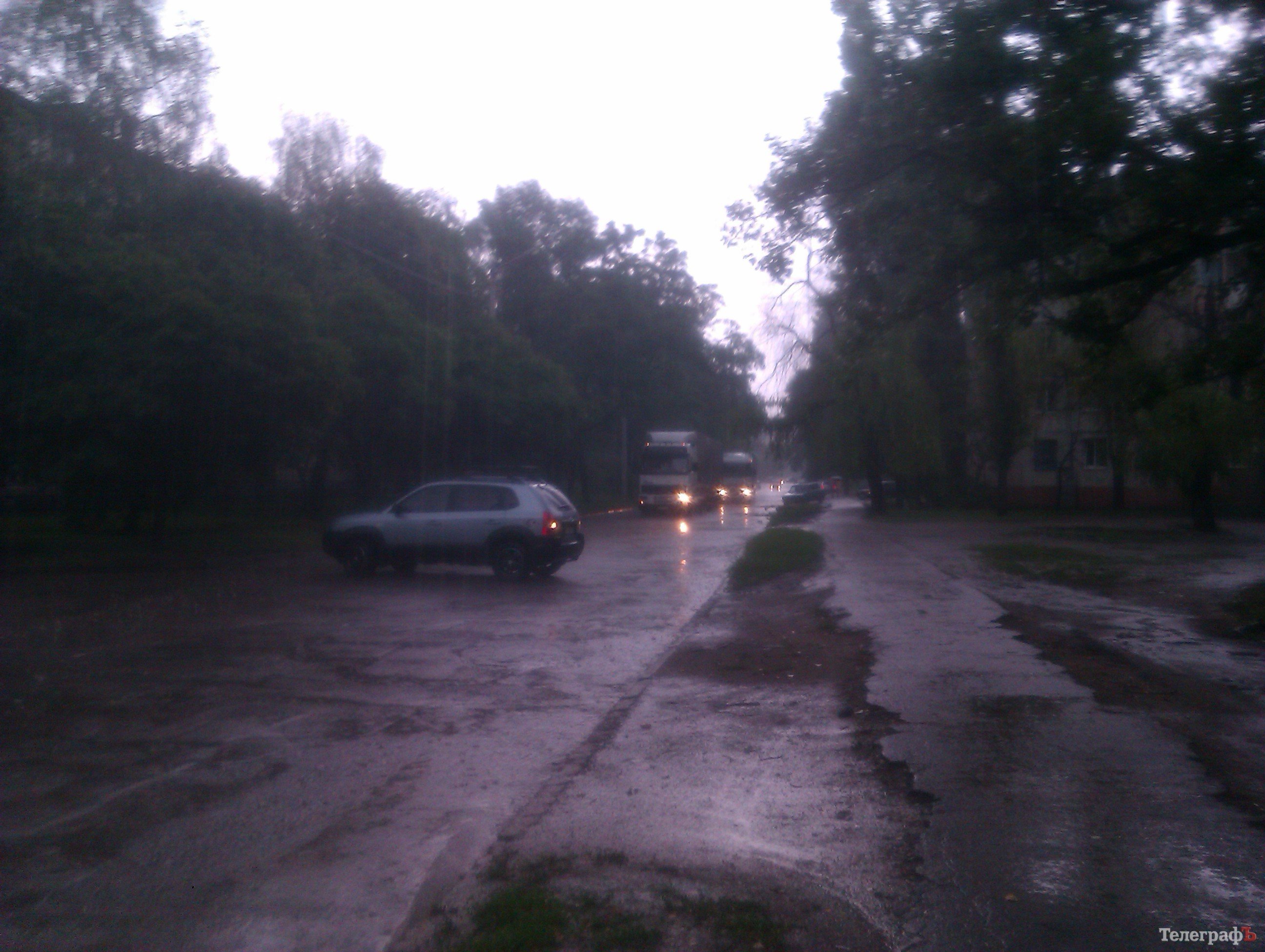 Что натворил ураган в Кременчуге и Кременчугском районе 14 июня (ФОТО, ВИДЕО) Что натворил ураган в Кременчуге и Кременчугском районе 14 июня (ФОТО, ВИДЕО)