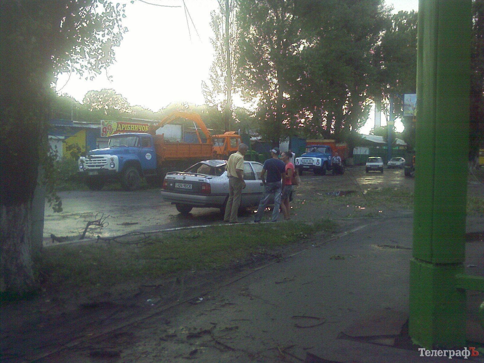 Что натворил ураган в Кременчуге и Кременчугском районе 14 июня (ФОТО, ВИДЕО) Что натворил ураган в Кременчуге и Кременчугском районе 14 июня (ФОТО, ВИДЕО)