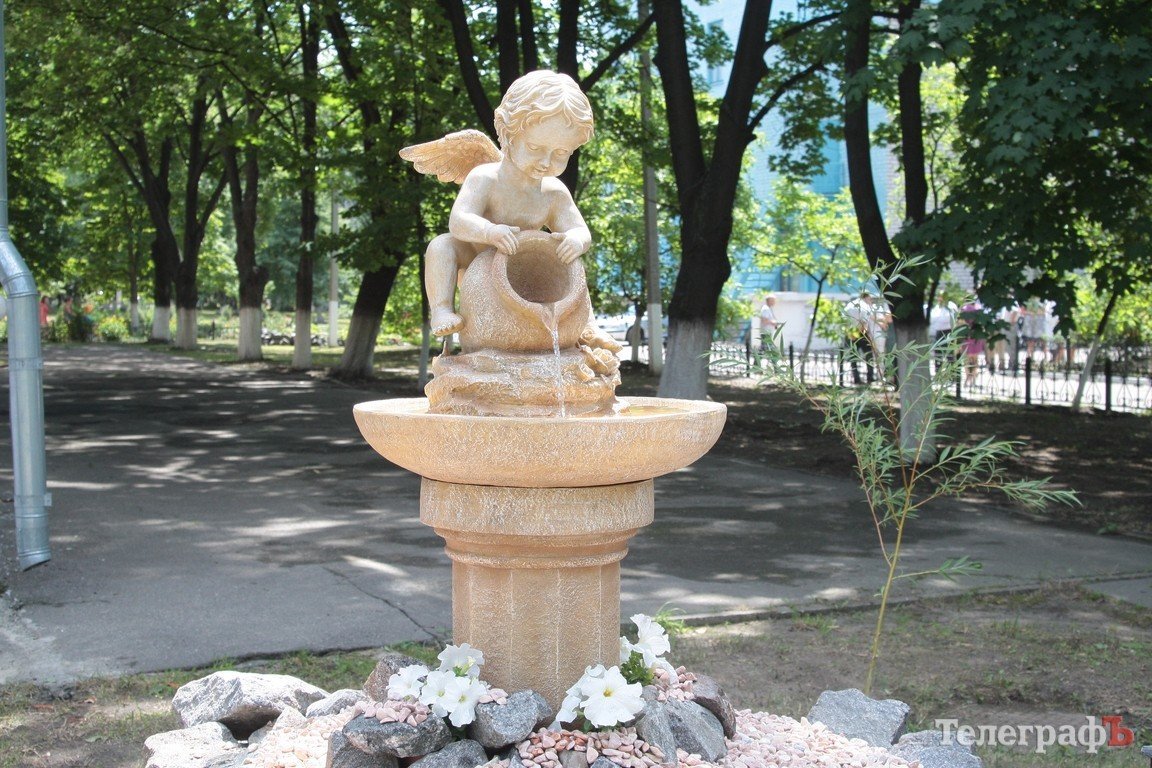 В Кременчуге открыли родильное отделение после ремонта (ФОТОРЕПОРТАЖ) В Кременчуге открыли родильное отделение после ремонта (ФОТОРЕПОРТАЖ)