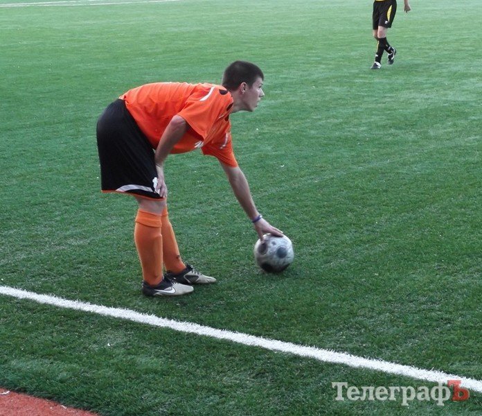 ФУТБОЛ. Результаты 5-го тура Премьер-лиги и Первенства. ФУТБОЛ. Результаты 5-го тура Премьер-лиги и Первенства.