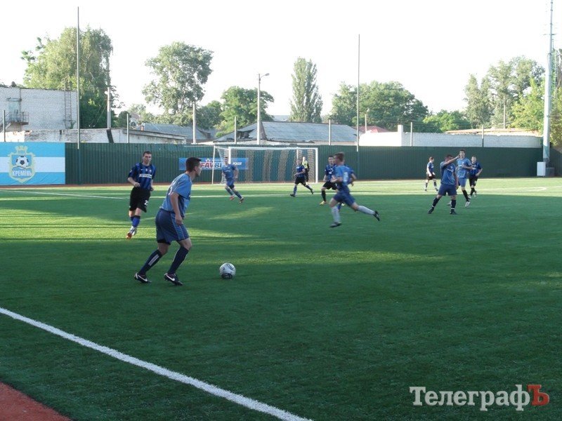 ФУТБОЛ. Результаты 6-го тура высшей и первой лиг Кременчуга. ФУТБОЛ. Результаты 6-го тура высшей и первой лиг Кременчуга.