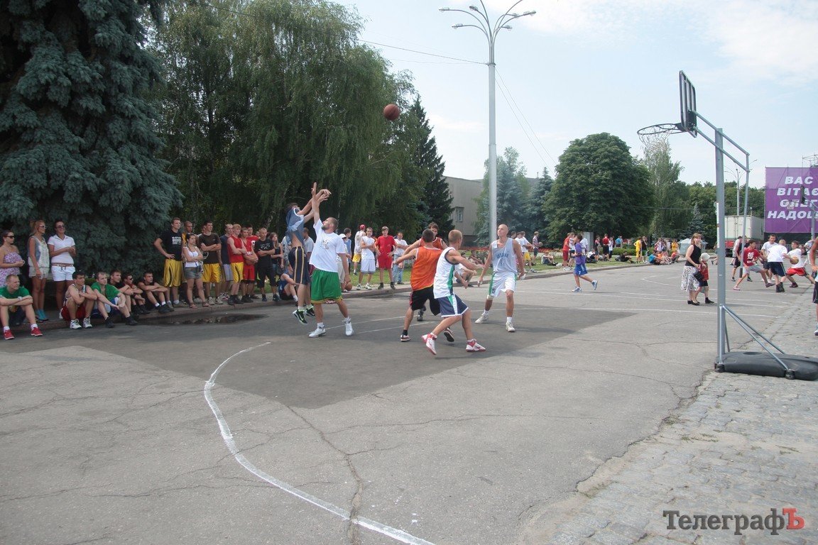 Фестиваль современной молодежной культуры «Extreme-zone» в Кременчуге (ВИДЕО, ФОТО) Фестиваль современной молодежной культуры «Extreme-zone» в Кременчуге (ВИДЕО, ФОТО)