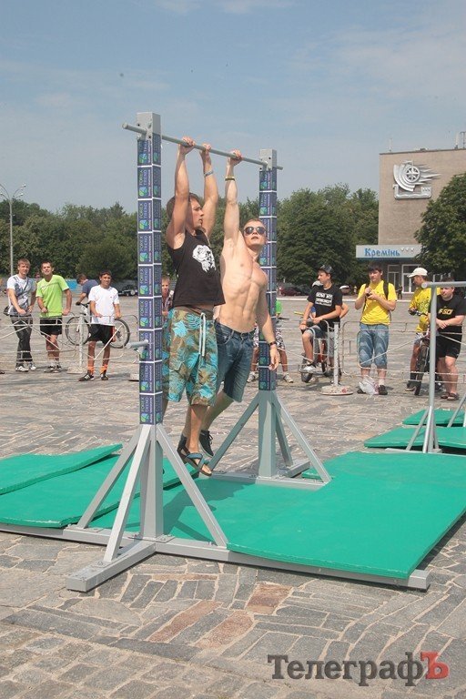 Фестиваль современной молодежной культуры «Extreme-zone» в Кременчуге (ВИДЕО, ФОТО) Фестиваль современной молодежной культуры «Extreme-zone» в Кременчуге (ВИДЕО, ФОТО)