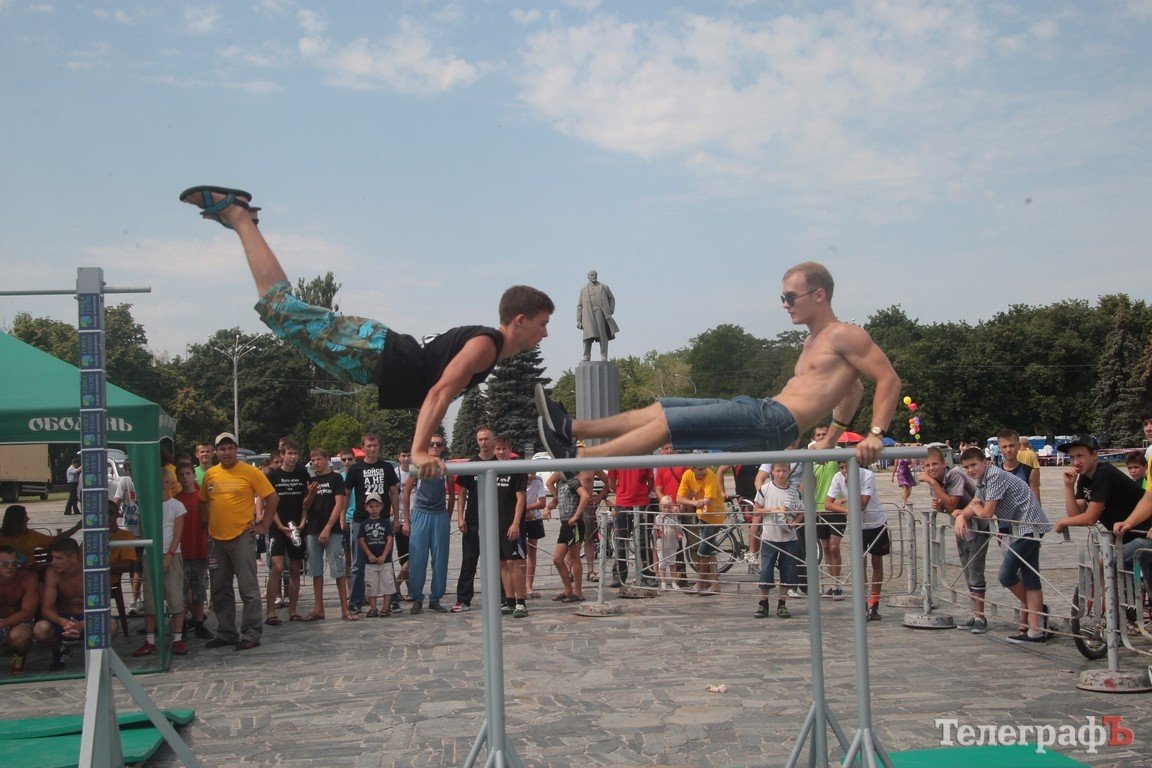 Фестиваль современной молодежной культуры «Extreme-zone» в Кременчуге (ВИДЕО, ФОТО) Фестиваль современной молодежной культуры «Extreme-zone» в Кременчуге (ВИДЕО, ФОТО)