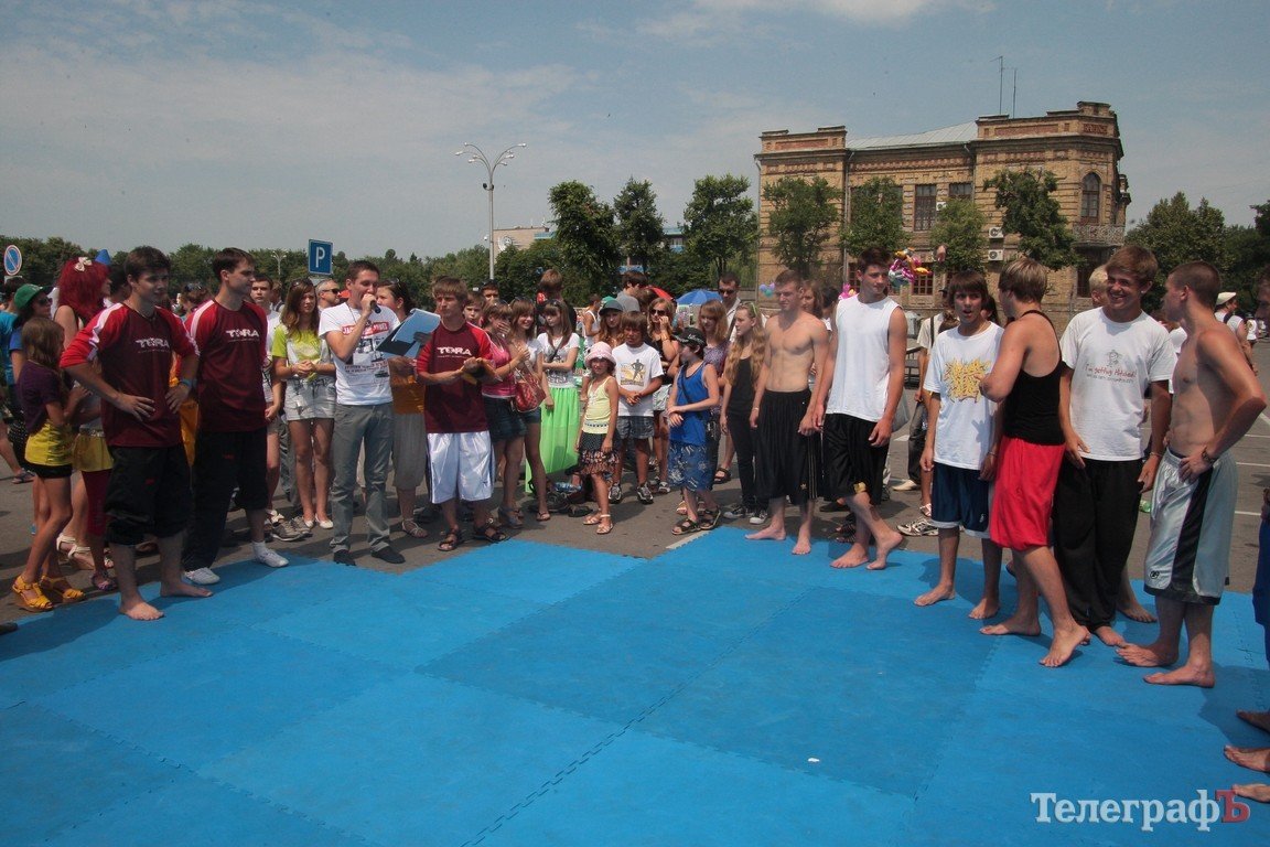 Впервые на «Extreme-zone» состоялись соревнования по спортивно-боевому искусству Tricking (ФОТОРЕПОРТАЖ) Впервые на «Extreme-zone» состоялись соревнования по спортивно-боевому искусству Tricking (ФОТОРЕПОРТАЖ)