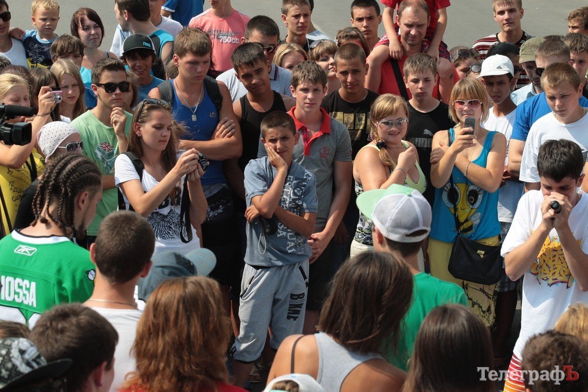 В Кременчуге играли мелодии без инструментов(ВИДЕО, ФОТО) В Кременчуге играли мелодии без инструментов(ВИДЕО, ФОТО)