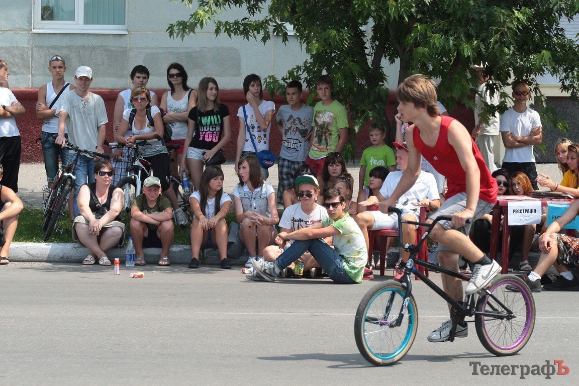Как в Кременчуге выступали экстремалы (ФОТОРЕПОРТАЖ) Как в Кременчуге выступали экстремалы (ФОТОРЕПОРТАЖ)