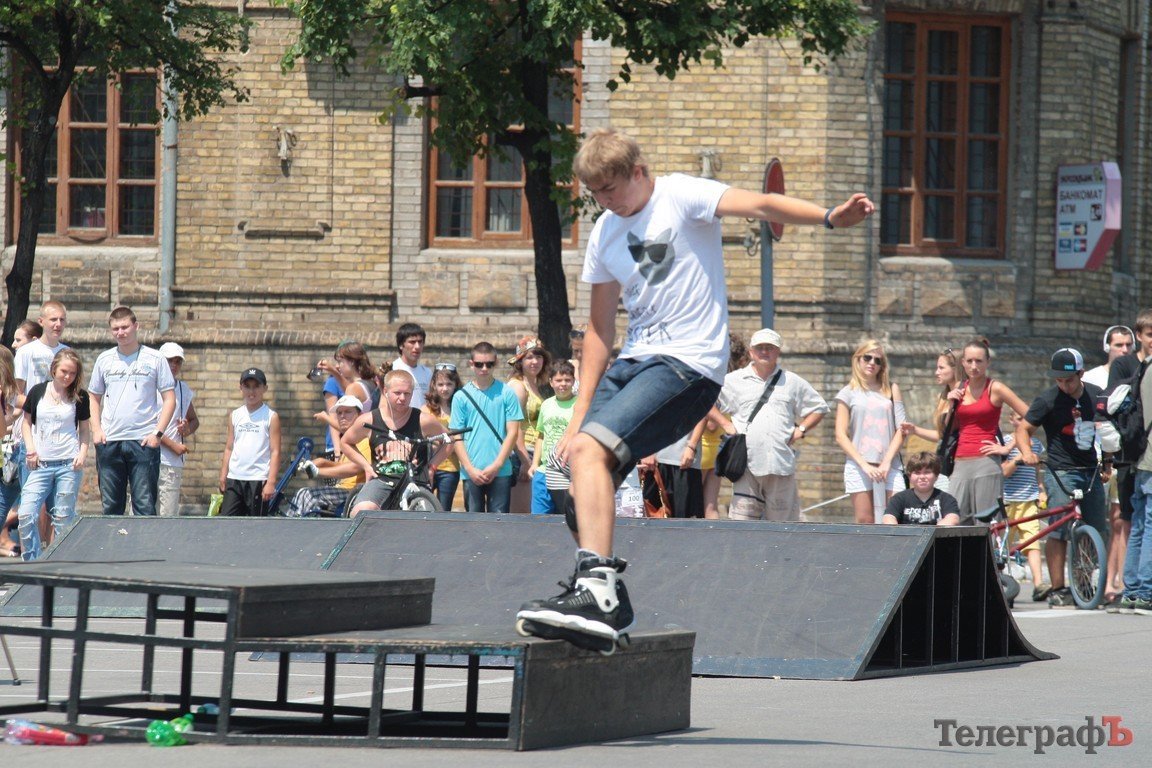 Как в Кременчуге выступали экстремалы (ФОТОРЕПОРТАЖ) Как в Кременчуге выступали экстремалы (ФОТОРЕПОРТАЖ)
