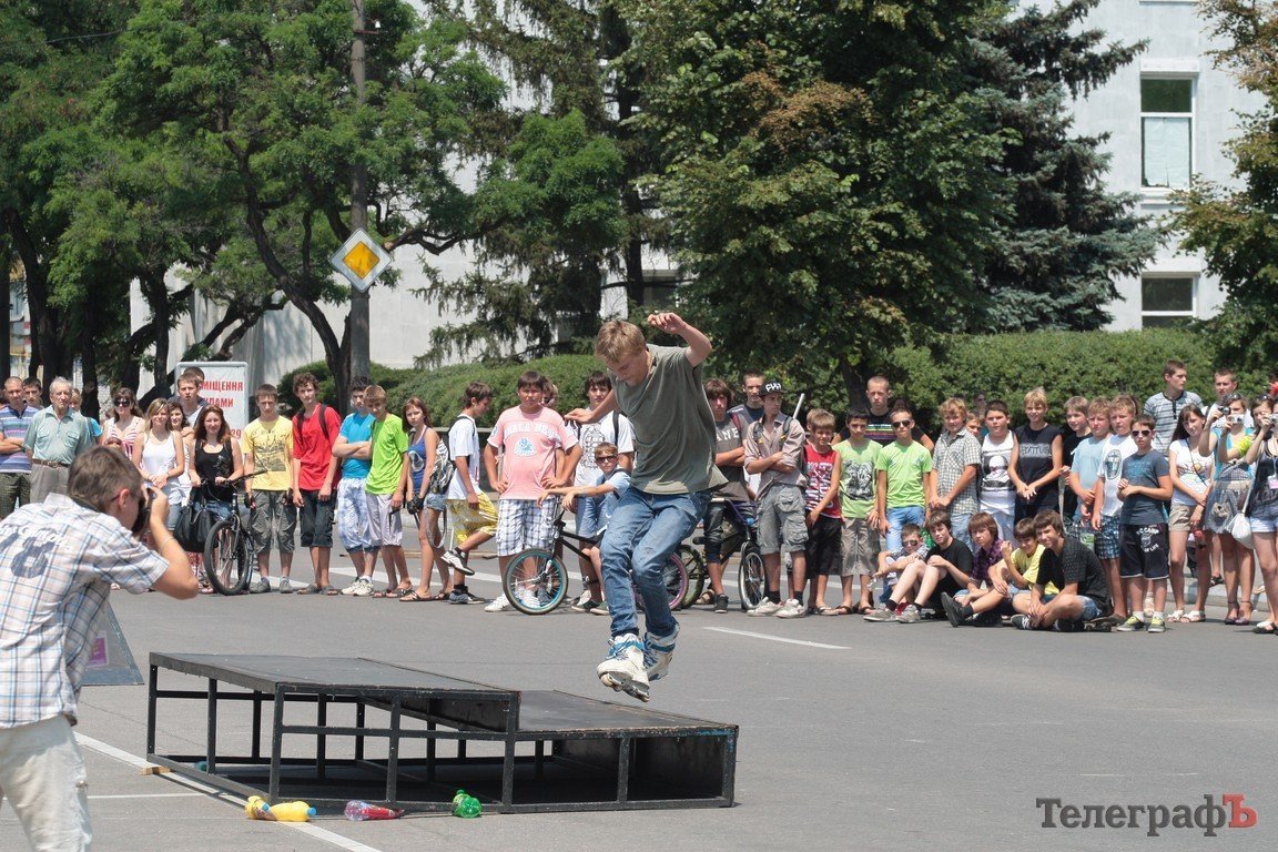 Как в Кременчуге выступали экстремалы (ФОТОРЕПОРТАЖ) Как в Кременчуге выступали экстремалы (ФОТОРЕПОРТАЖ)