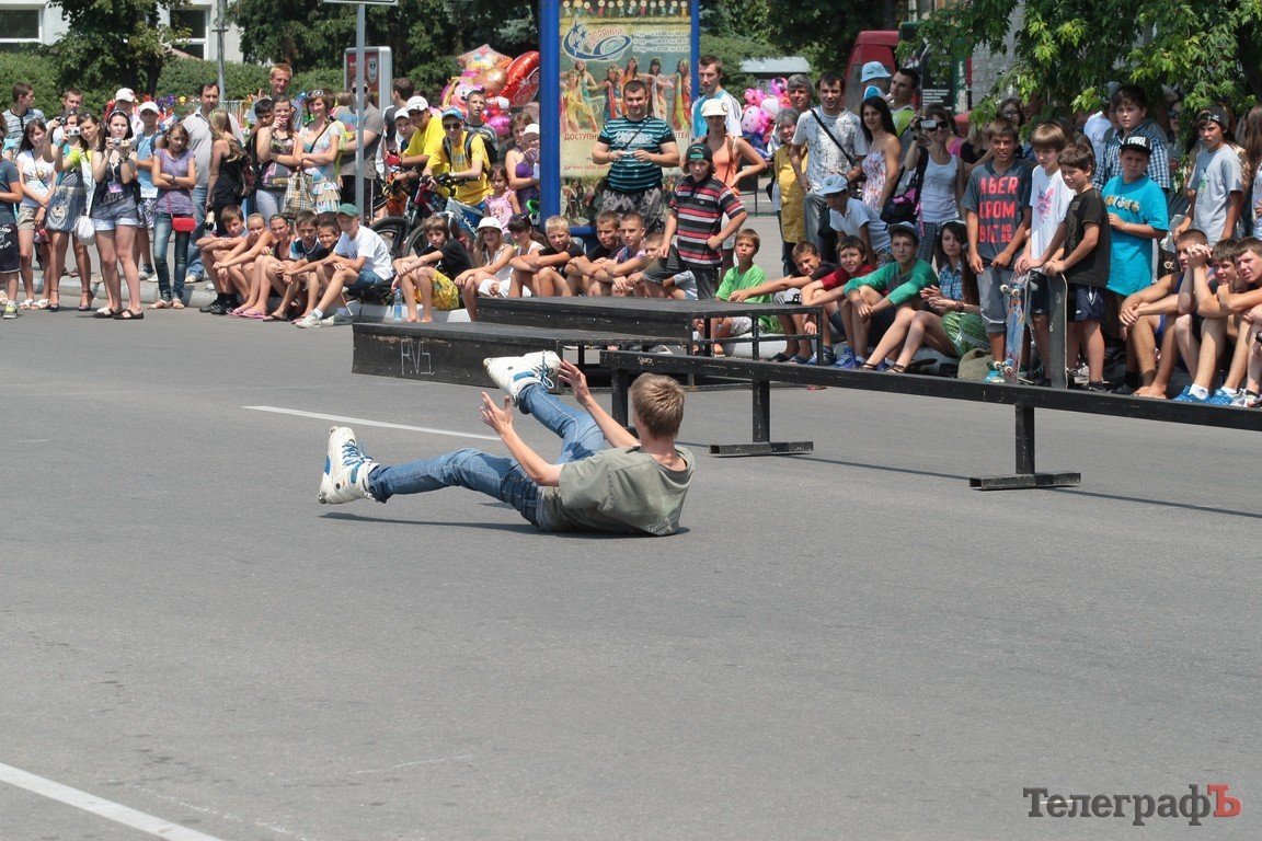 Как в Кременчуге выступали экстремалы (ФОТОРЕПОРТАЖ) Как в Кременчуге выступали экстремалы (ФОТОРЕПОРТАЖ)