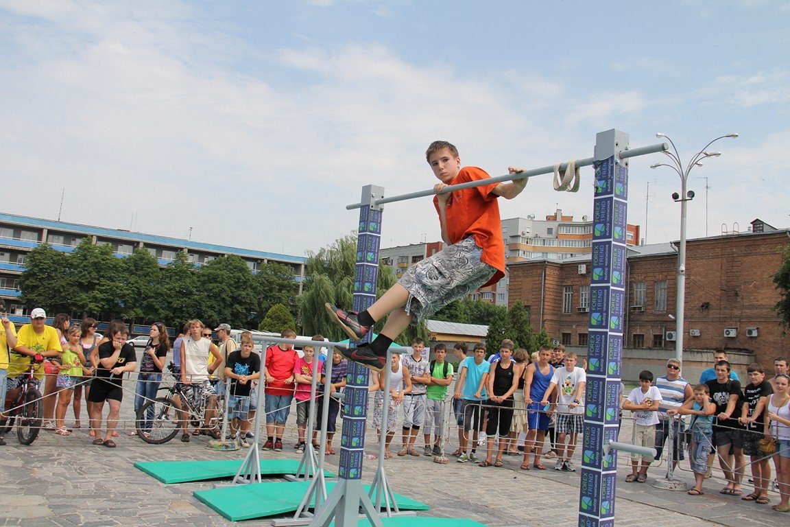 Фестиваль современной молодежной культуры «Extreme-zone» в Кременчуге (ВИДЕО, ФОТО) Фестиваль современной молодежной культуры «Extreme-zone» в Кременчуге (ВИДЕО, ФОТО)