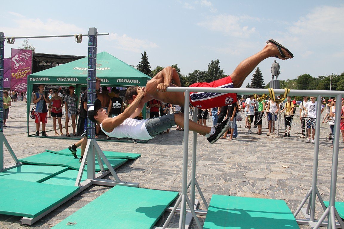 Фестиваль современной молодежной культуры «Extreme-zone» в Кременчуге (ВИДЕО, ФОТО) Фестиваль современной молодежной культуры «Extreme-zone» в Кременчуге (ВИДЕО, ФОТО)