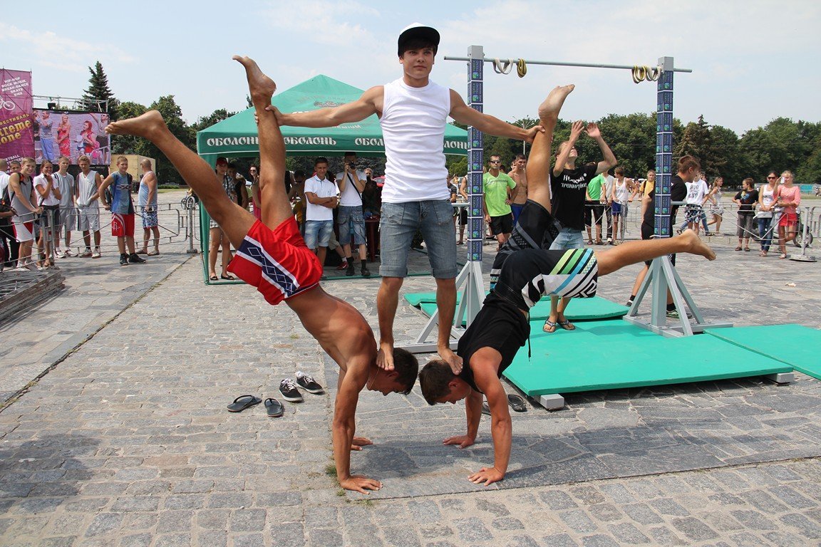Фестиваль современной молодежной культуры «Extreme-zone» в Кременчуге (ВИДЕО, ФОТО) Фестиваль современной молодежной культуры «Extreme-zone» в Кременчуге (ВИДЕО, ФОТО)