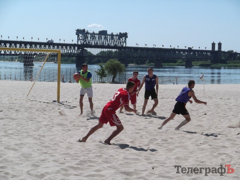 ПЛЯЖНЫЙ ФУТБОЛ. Результаты 5-го тура. ПЛЯЖНЫЙ ФУТБОЛ. Результаты 5-го тура.