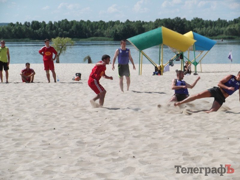 ПЛЯЖНЫЙ ФУТБОЛ. Результаты 5-го тура. ПЛЯЖНЫЙ ФУТБОЛ. Результаты 5-го тура.