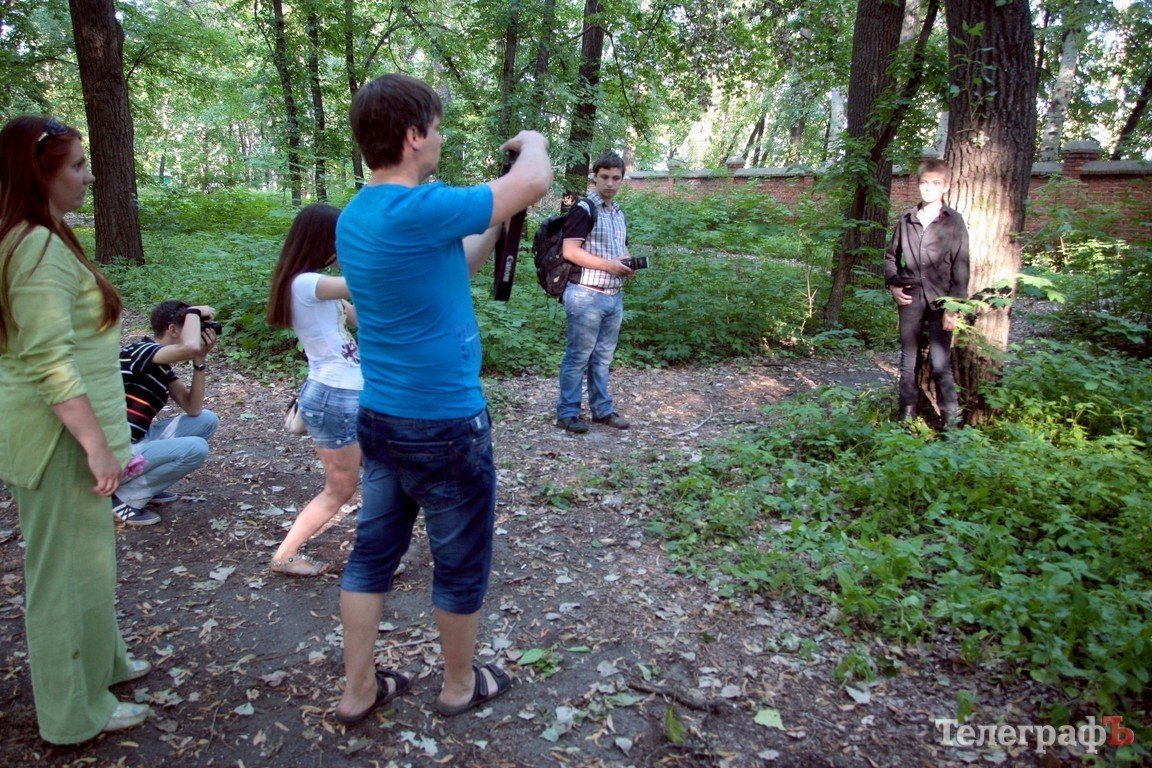 В Кременчуге фотографировали живых «кукол» (ФОТОРЕПОРТАЖ) В Кременчуге фотографировали живых «кукол» (ФОТОРЕПОРТАЖ)