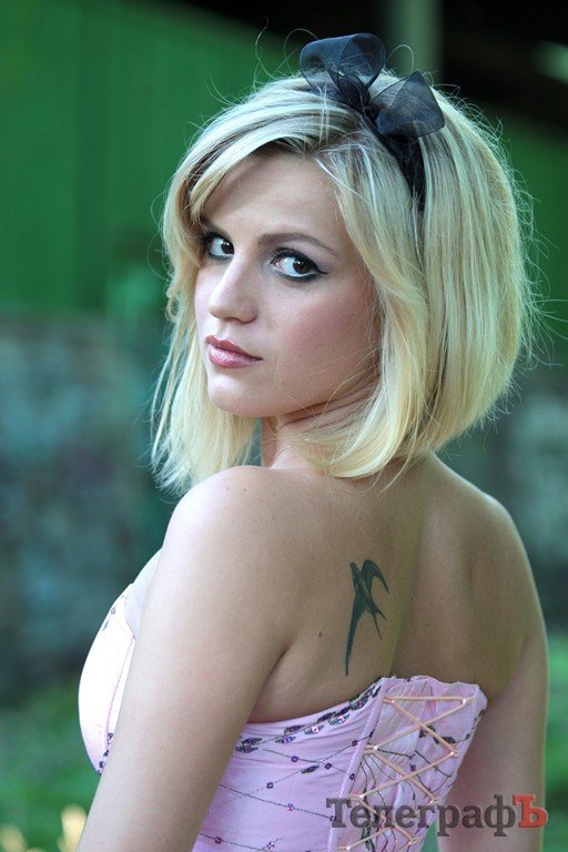 В Кременчуге фотографировали живых «кукол» (ФОТОРЕПОРТАЖ) В Кременчуге фотографировали живых «кукол» (ФОТОРЕПОРТАЖ)