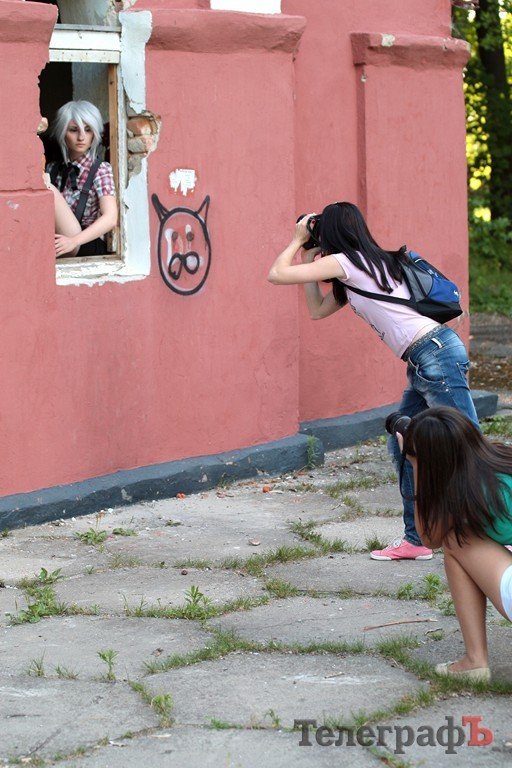В Кременчуге фотографировали живых «кукол» (ФОТОРЕПОРТАЖ) В Кременчуге фотографировали живых «кукол» (ФОТОРЕПОРТАЖ)