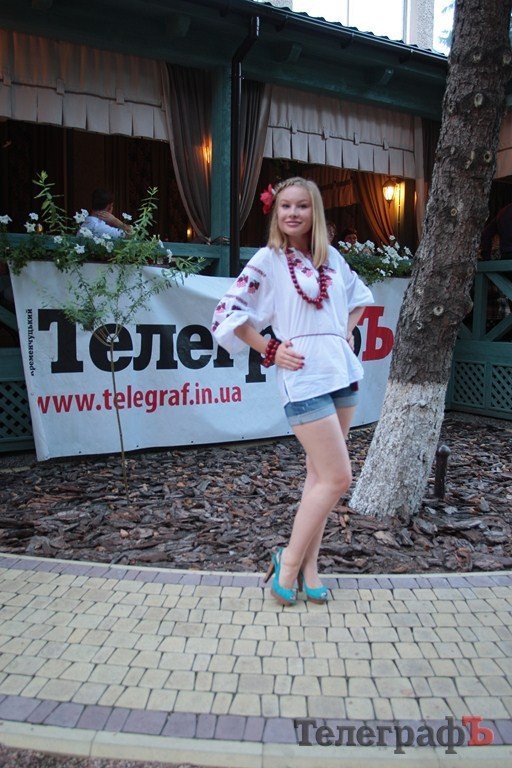 В Кременчуге прошел первый фестиваль вышиванок (ФОТО, ВИДЕО) В Кременчуге прошел первый фестиваль вышиванок (ФОТО, ВИДЕО)