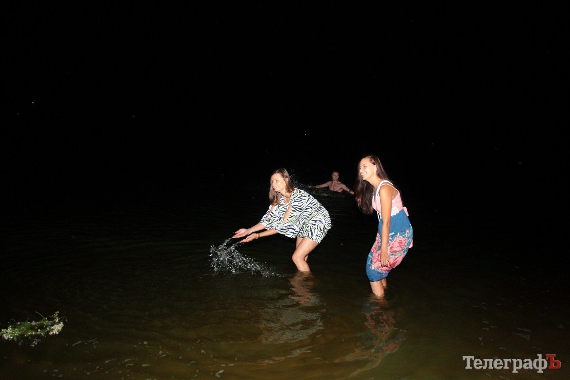 В Кременчуге прошел первый фестиваль вышиванок (ФОТО, ВИДЕО) В Кременчуге прошел первый фестиваль вышиванок (ФОТО, ВИДЕО)