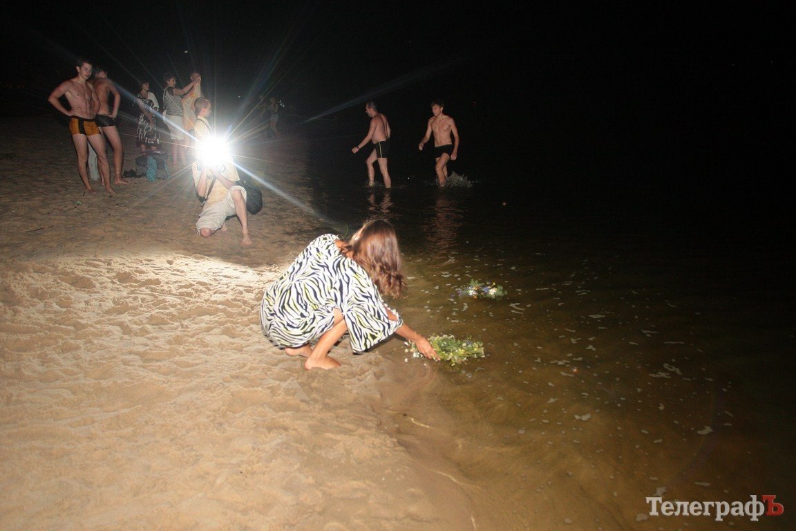 В Кременчуге прошел первый фестиваль вышиванок (ФОТО, ВИДЕО) В Кременчуге прошел первый фестиваль вышиванок (ФОТО, ВИДЕО)