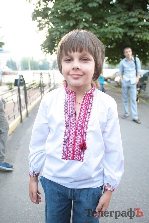 В Кременчуге прошел первый фестиваль вышиванок (ФОТО, ВИДЕО) В Кременчуге прошел первый фестиваль вышиванок (ФОТО, ВИДЕО)