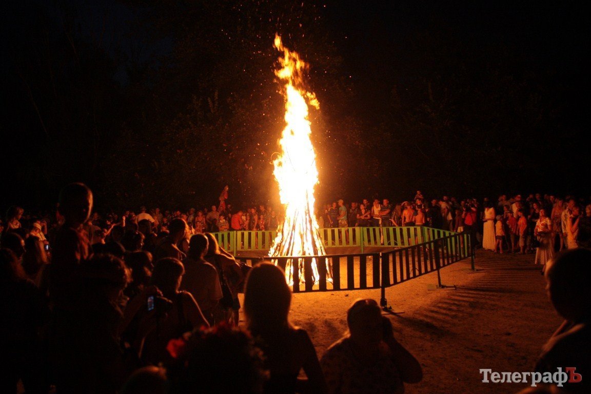 В Кременчуге прошел первый фестиваль вышиванок (ФОТО, ВИДЕО) В Кременчуге прошел первый фестиваль вышиванок (ФОТО, ВИДЕО)