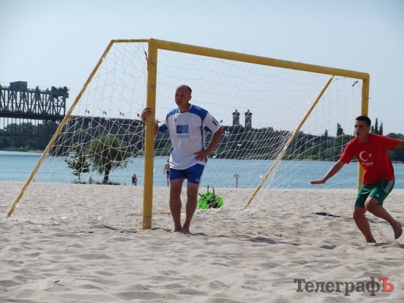 ПЛЯЖНЫЙ ФУТБОЛ. Результаты 2-го тура Чемпионата и Кубка «Надежды». ПЛЯЖНЫЙ ФУТБОЛ. Результаты 2-го тура Чемпионата и Кубка «Надежды».