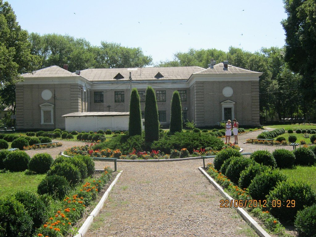 В Кременчуге подвели предварительные итоги конкурса на лучшую клумбу В Кременчуге подвели предварительные итоги конкурса на лучшую клумбу