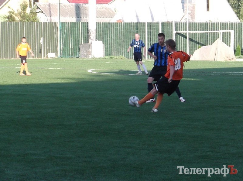 ФУТБОЛ. Результаты 10-го тура высшей и первой лиг г.Кременчуга. ФУТБОЛ. Результаты 10-го тура высшей и первой лиг г.Кременчуга.