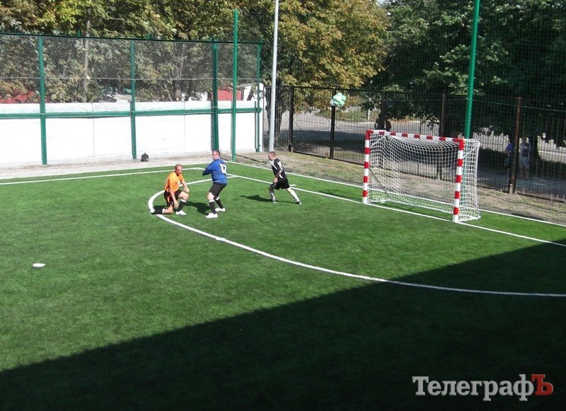 Открытие футбольной площадки с искусственным покрытием. Открытие футбольной площадки с искусственным покрытием.