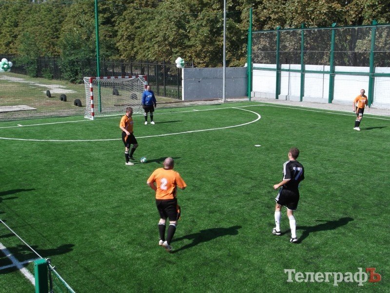 Открытие футбольной площадки с искусственным покрытием. Открытие футбольной площадки с искусственным покрытием.