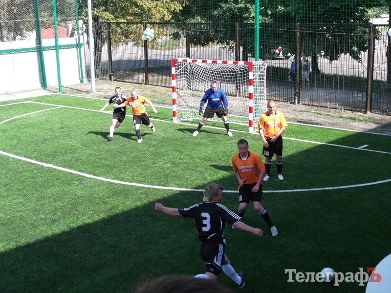 Открытие футбольной площадки с искусственным покрытием. Открытие футбольной площадки с искусственным покрытием.