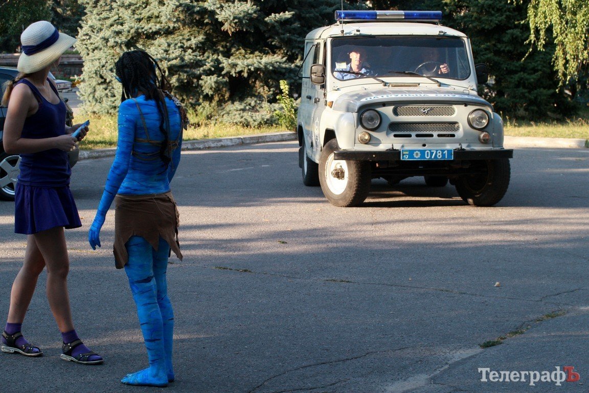 По Кременчугу бегал Аватар и вышагивала Королева (Фото , Видео) По Кременчугу бегал Аватар и вышагивала Королева (Фото , Видео)