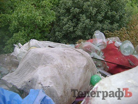 В Кременчуге обвалилась часть балкона дома (ФОТО) В Кременчуге обвалилась часть балкона дома (ФОТО)