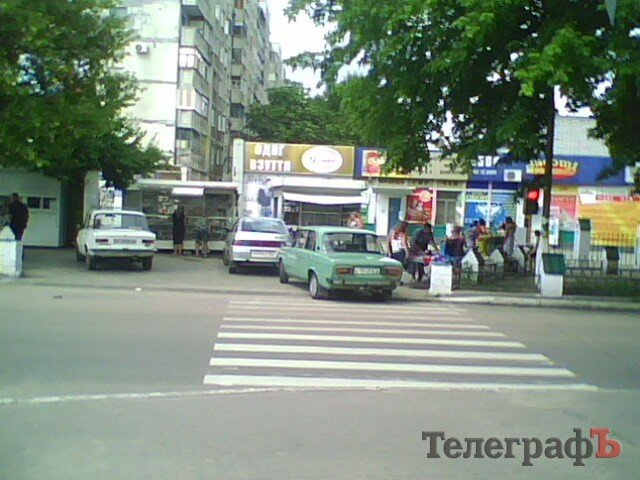 Чудеса кременчугской парковки (часть 2) (7 фото) Чудеса кременчугской парковки (часть 2) (7 фото)