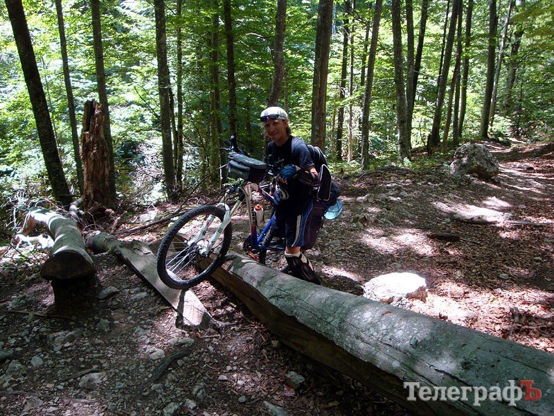 Кременчужане объехали горный Крым на велосипедах Кременчужане объехали горный Крым на велосипедах